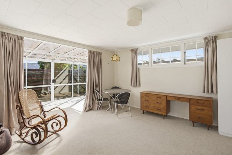 Photo of property in 6 Teoti Street, Paraparaumu Beach, Paraparaumu, 5032
