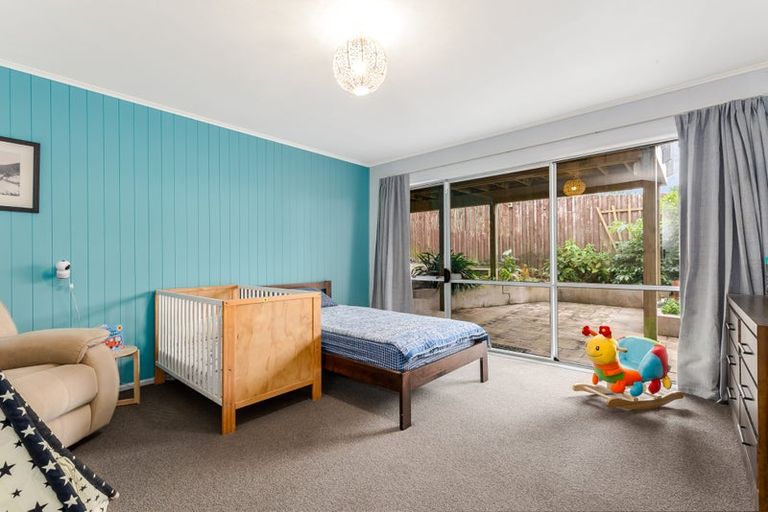 Photo of property in 58 Eskdale Road, Papakowhai, Porirua, 5024