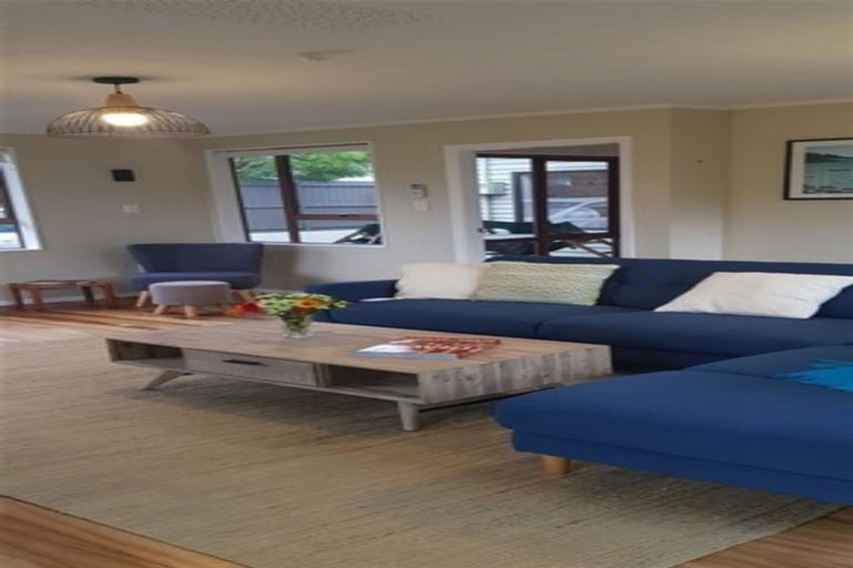 Photo of property in 3 Huia Road, Raumati Beach, Paraparaumu, 5032