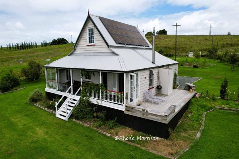 Photo of property in 354 Linton Road, Maungaturoto, 0583