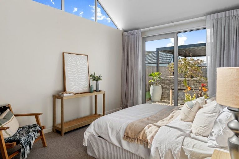 Photo of property in 30 Frank Ernest Crescent, Prebbleton, 7604