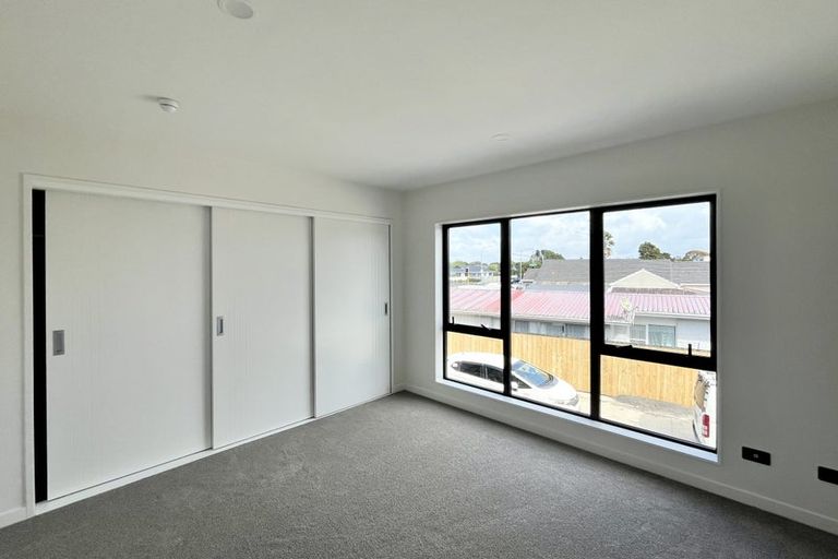 Photo of property in 6/399 Massey Road, Mangere East, Auckland, 2024