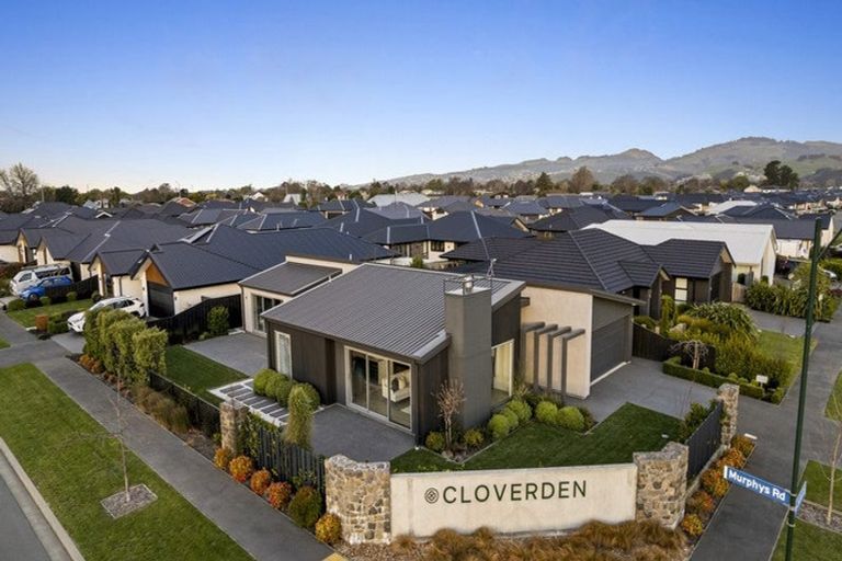 Photo of property in 1 Blue Jacket Drive, Halswell, Christchurch, 8025