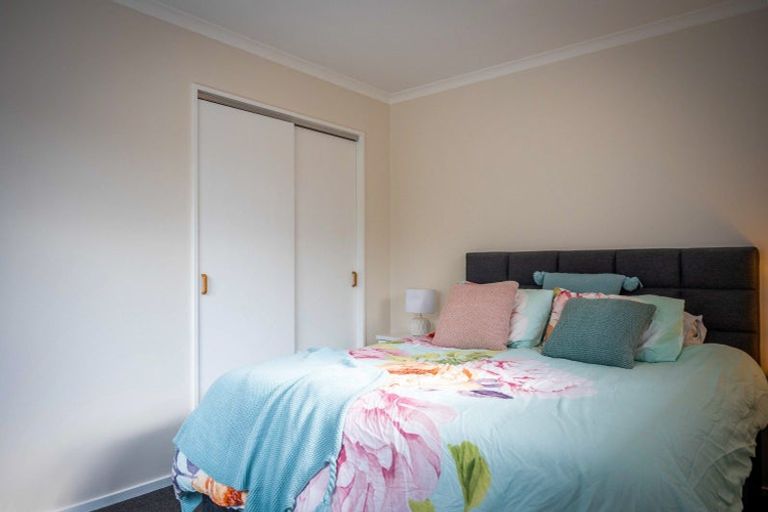 Photo of property in 1 Loader Place, Tawhero, Whanganui, 4501