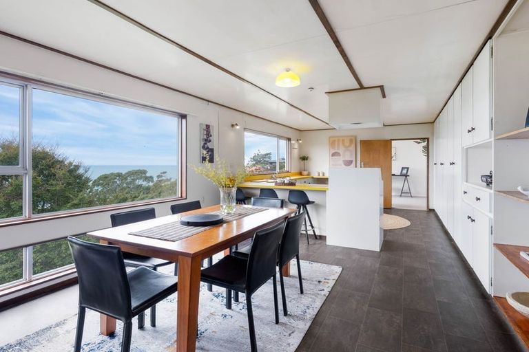 Photo of property in 43 Sutcliffe Street, Saint Clair, Dunedin, 9012