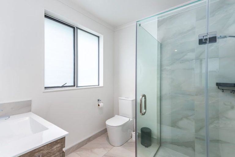 Photo of property in 14 Sydney Place, Flagstaff, Hamilton, 3210