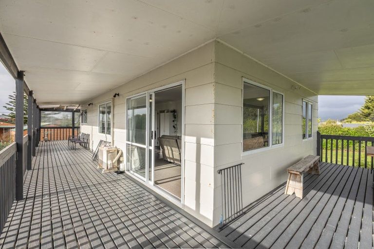 Photo of property in 75 Atkinson Avenue, Otaki Beach, Otaki, 5512