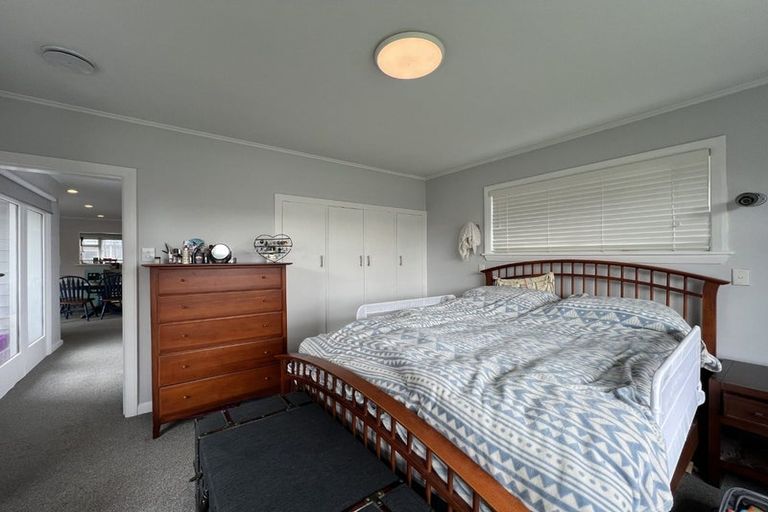 Photo of property in 192 Weston Road, St Albans, Christchurch, 8052