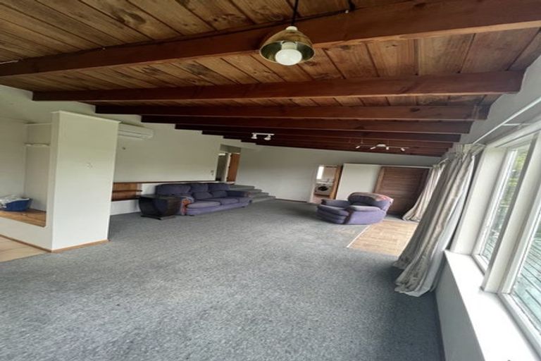 Photo of property in 94 Karepa Street, Brooklyn, Wellington, 6021