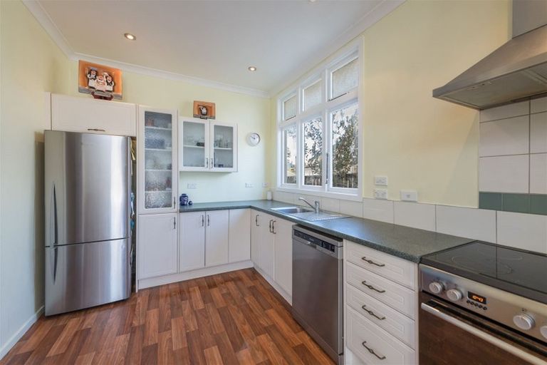 Photo of property in 8 Motueka Street, Nelson South, Nelson, 7010