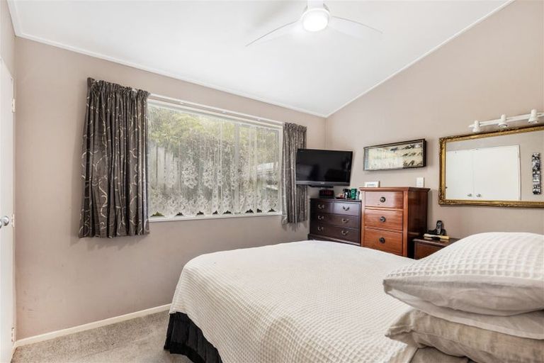 Photo of property in 47a Chester Road, Tawa, Wellington, 5028