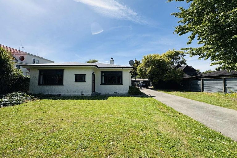 Photo of property in 197 Park Road, Hokowhitu, Palmerston North, 4410