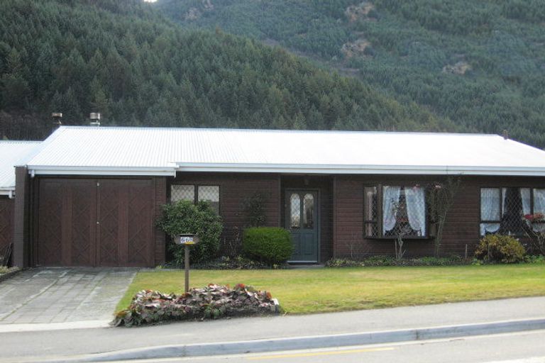 Photo of property in 66b Robins Road, Queenstown, 9300