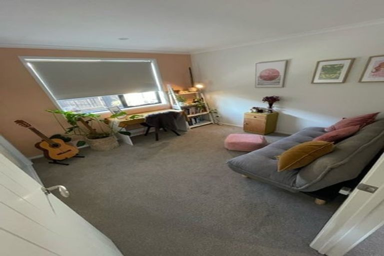 Photo of property in 2 Tiria Drive, Papamoa Beach, Papamoa, 3118