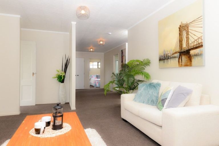 Photo of property in 4 Jasmine Avenue, Dinsdale, Hamilton, 3204