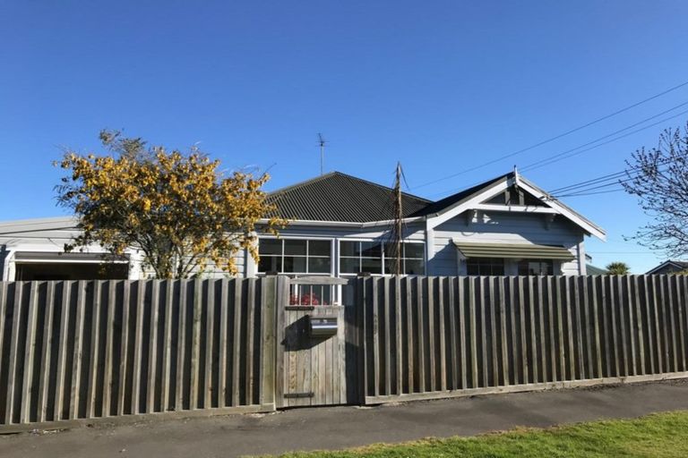 Photo of property in 2 Newport Street, Belleknowes, Dunedin, 9011