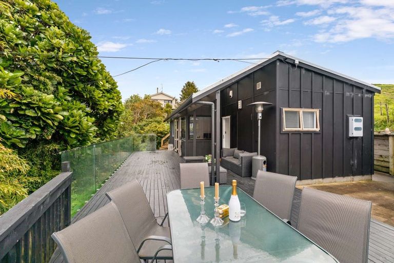 Photo of property in 16 Shelly Beach Road, Shelly Beach, Helensville, 0874