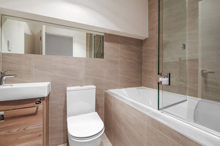 Photo of property in 12 Red Arches Road, Henderson, Auckland, 0610