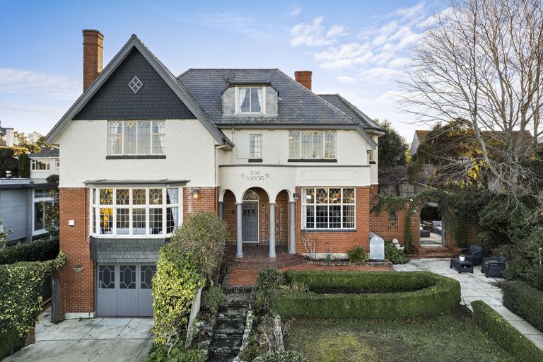 Photo of property in 14 Sheen Street, Roslyn, Dunedin, 9010