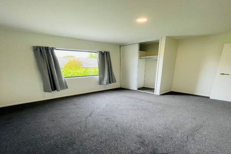 Photo of property in 2/21 Hewitts Road, Merivale, Christchurch, 8014