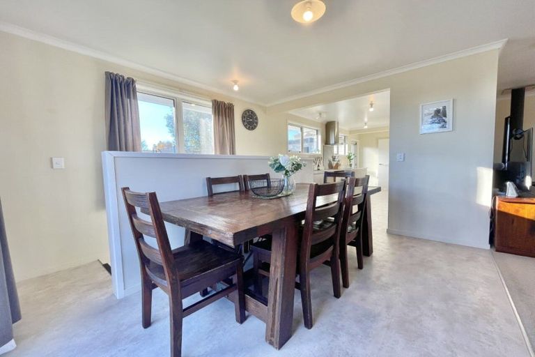 Photo of property in 12 Tawa Place, Tokoroa, 3420