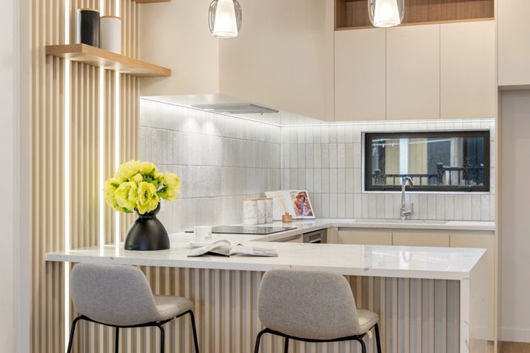 Photo of property in 35 Puihi Crescent, Massey, 0614