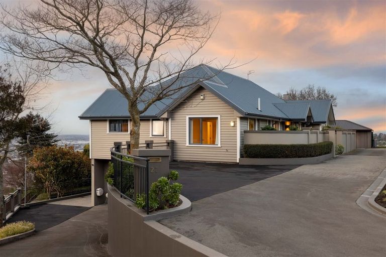 Photo of property in 27 Kidson Terrace, Cashmere, Christchurch, 8022