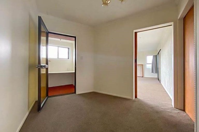 Photo of property in 54 Rona Road, Brixton, Waitara, 4382