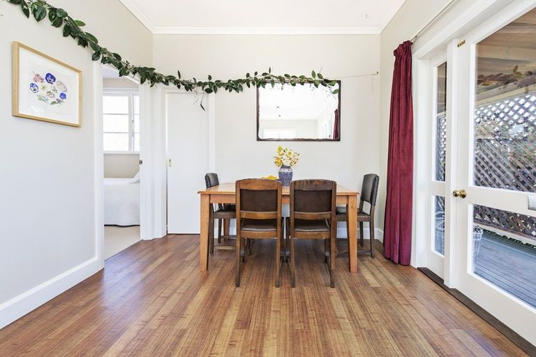 Photo of property in 27 Courtenay Road, Kirwee, Darfield, 7571