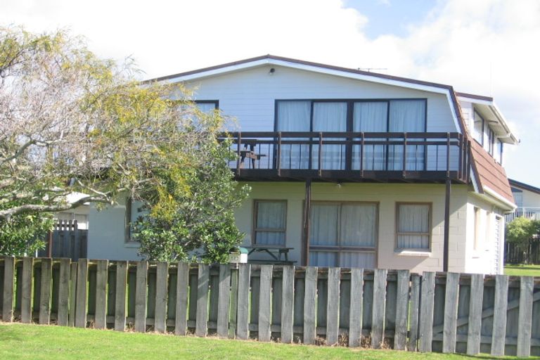 Photo of property in 123 Pipi Road, Whangamata, 3620