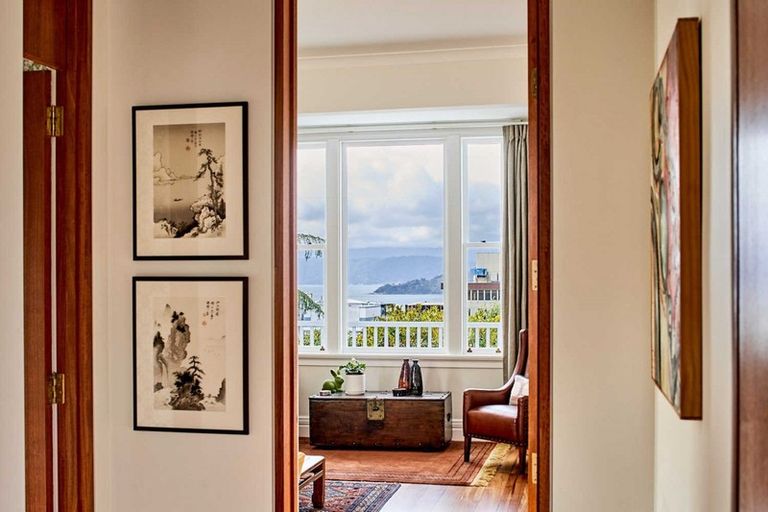 Photo of property in 7 Talavera Terrace, Kelburn, Wellington, 6012