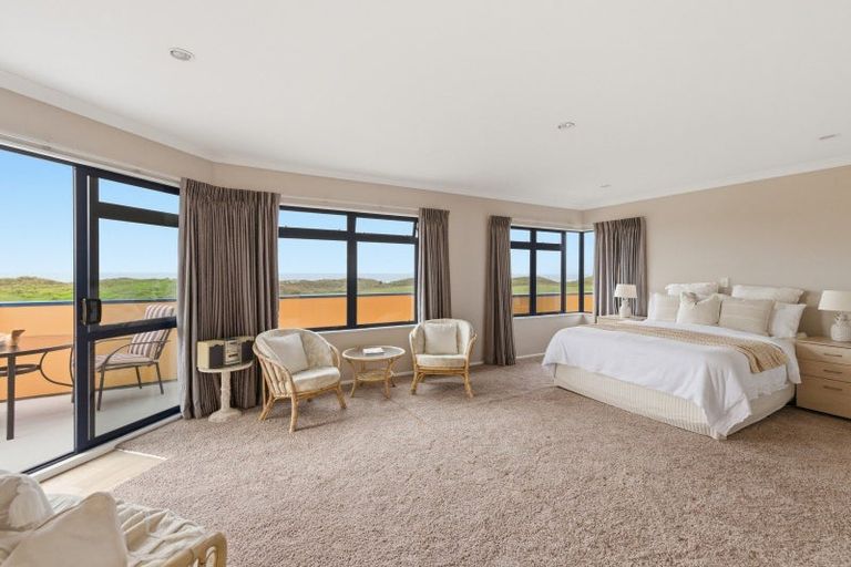 Photo of property in 1 Bermuda Drive, Papamoa Beach, Papamoa, 3118