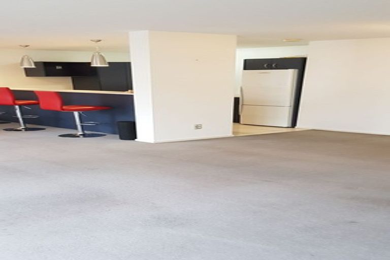 Photo of property in 52d Brockworth Place, Riccarton, Christchurch, 8011