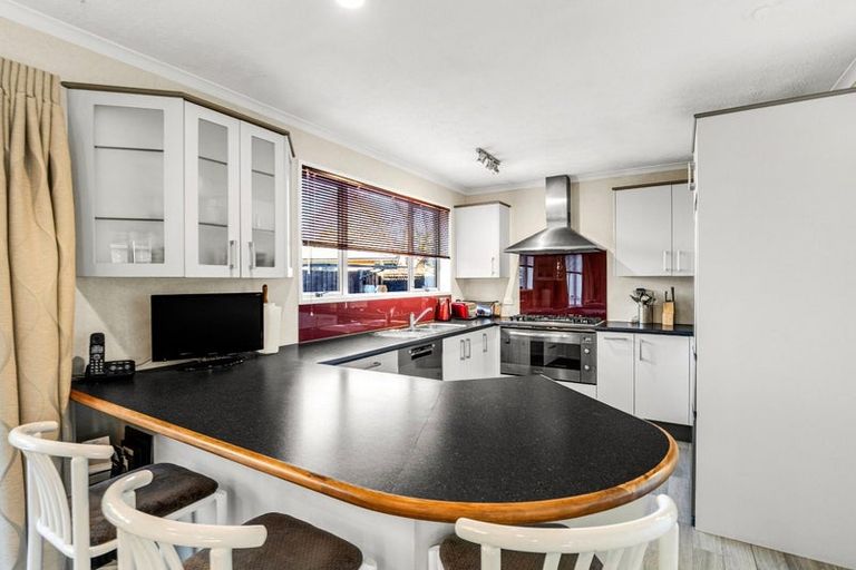 Photo of property in 18 Tisch Place, Belfast, Christchurch, 8051