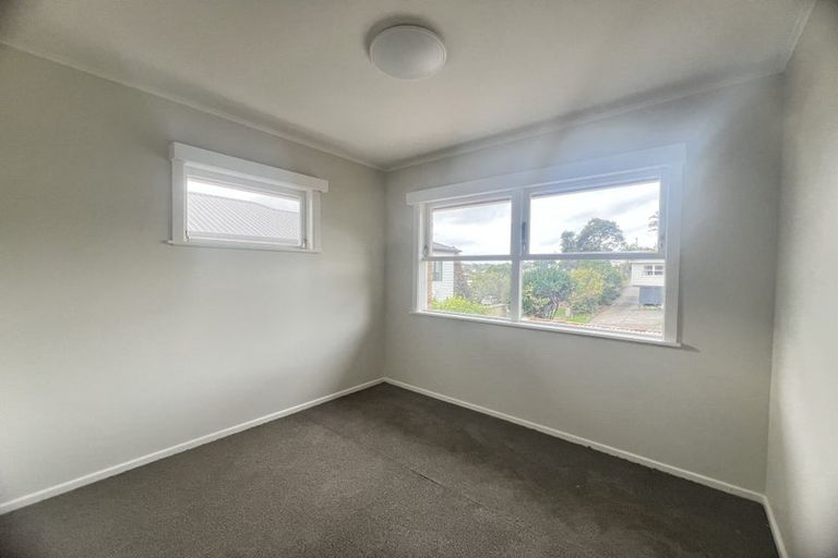 Photo of property in 4 Blenheim Street, Glenfield, Auckland, 0629