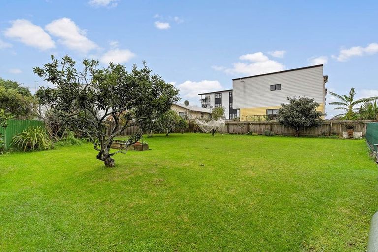 Photo of property in 73 Arawa Street, New Lynn, Auckland, 0600