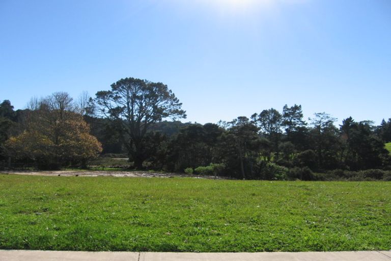 Photo of property in 113 Aberley Road, Schnapper Rock, Auckland, 0632