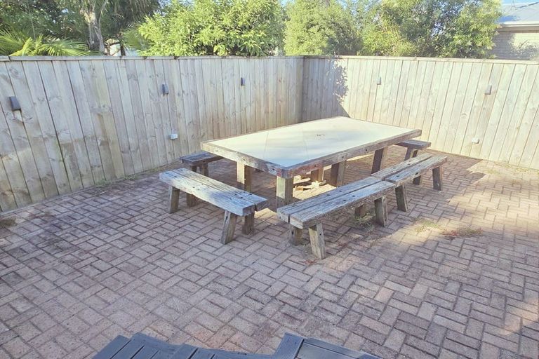 Photo of property in 11 Glasgow Street, St Andrews, Hamilton, 3200