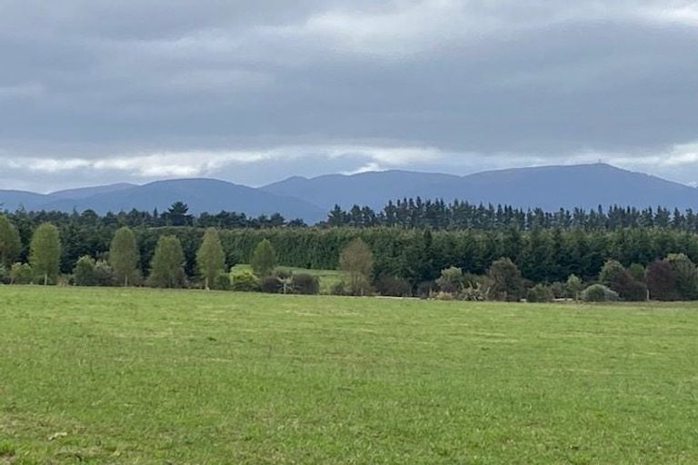 Photo of property in 160 Yaxleys Road, Loburn, 7473