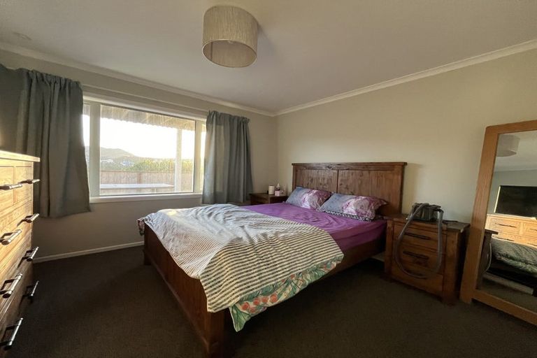 Photo of property in 22 Rossport Street, Johnsonville, Wellington, 6037