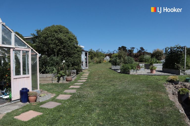 Photo of property in 12 Frances Street, Taieri Beach, Brighton, 9091