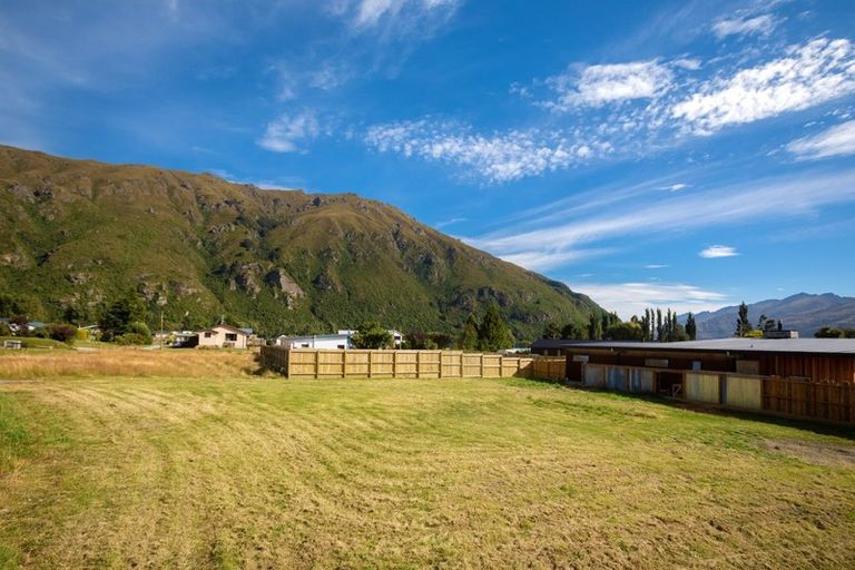 Photo of property in 3 Lakefield Close, Kingston, Athol, 9793