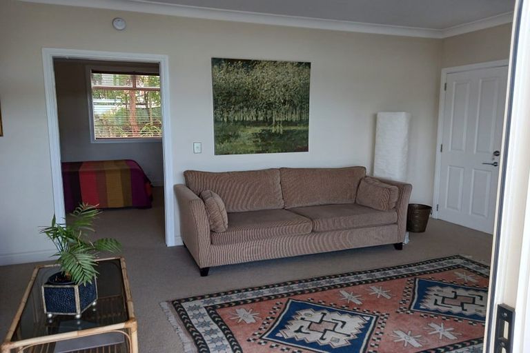 Photo of property in 87a Moncks Spur Road, Redcliffs, Christchurch, 8081