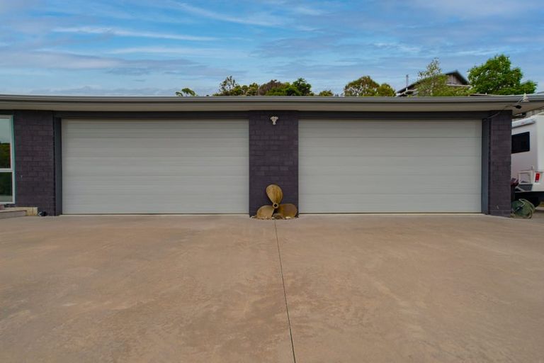 Photo of property in 2886 Long Bay Road, Wyuna Bay, Coromandel, 3581