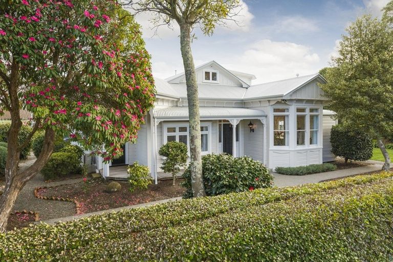 Photo of property in 66 Batt Street, West End, Palmerston North, 4410