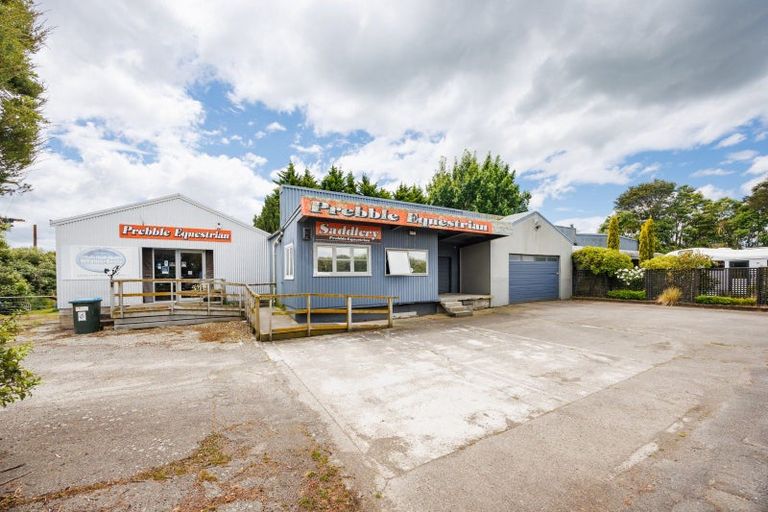 Photo of property in 422 Gillespies Line, Kairanga, Palmerston North, 4475