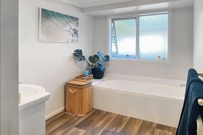Photo of property in 12 Cicada Place, Kihikihi, Te Awamutu, 3800