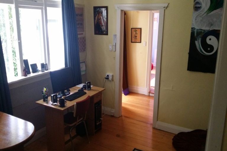 Photo of property in 15 Crieff Street, Northland, Wellington, 6012