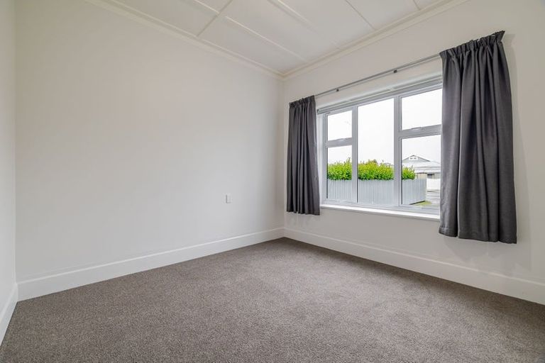 Photo of property in 25 Bourke Street, Palmerston North, 4410