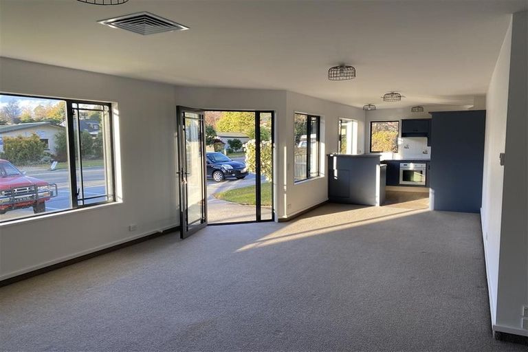 Photo of property in 15 Russell Street, Wanaka, 9305